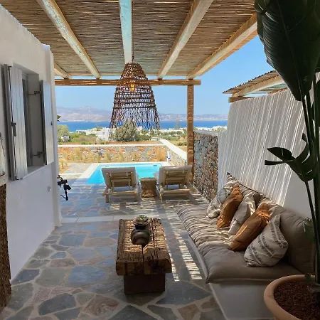 Beachhouse Omega Naxos