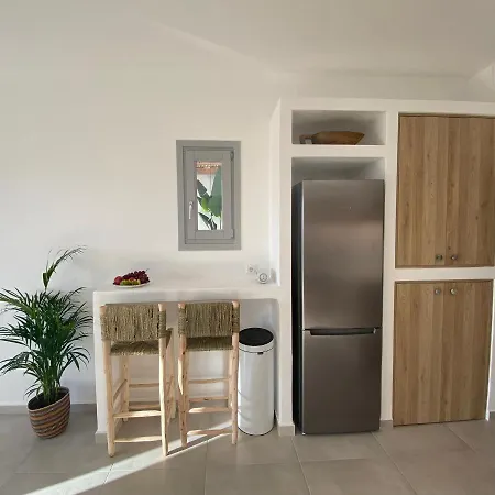 Semesterbostad Beachhouse Omega Naxos