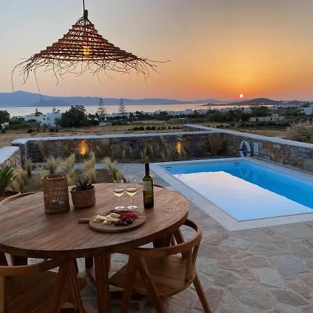 Beachhouse Omega Naxos Semesterbostad