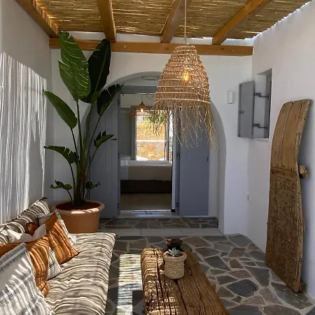 Дом отдыха Beachhouse Omega Naxos *